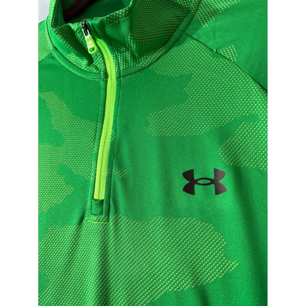 Under Armour Men's Medium Green Camo 1/4 Zip Pullover Performance Shirt
